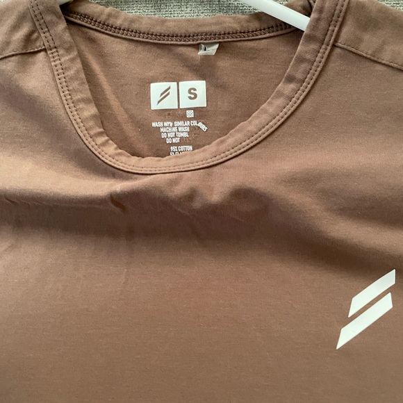 DOYOUEVEN Mark Drop Tee in Light Brown Size Small - Picture 4 of 8
